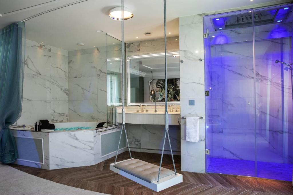 Paris j'Adore Hotel & Spa