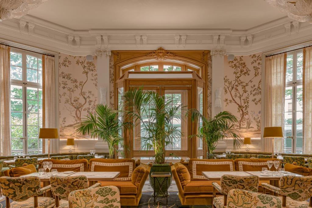 Salon Saint James Paris - Booking