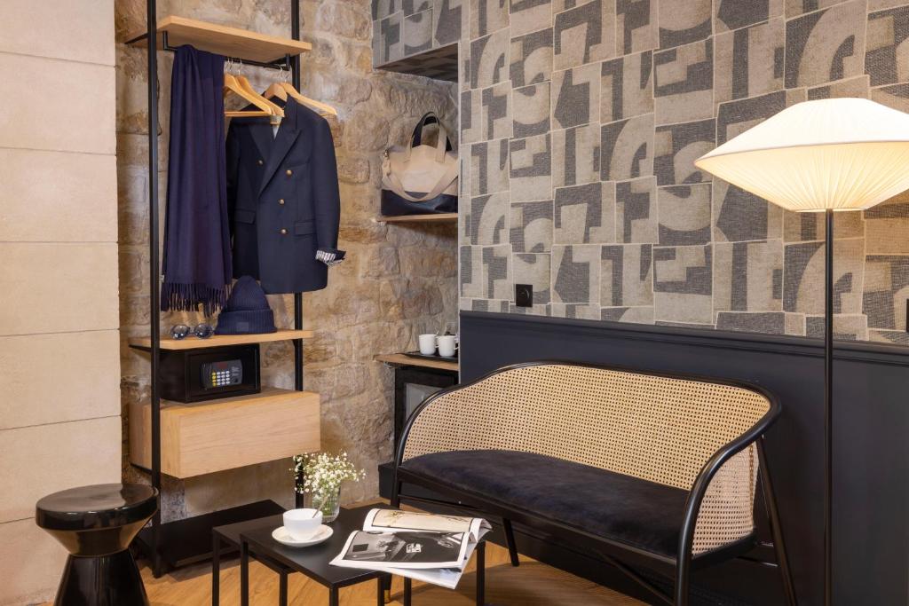 Hôtel Abbatial Saint-Germain