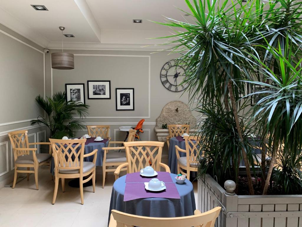 Hôtel Central Saint Germain