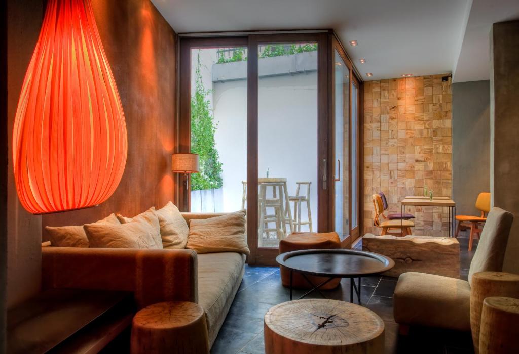 Hidden Hotel - Booking