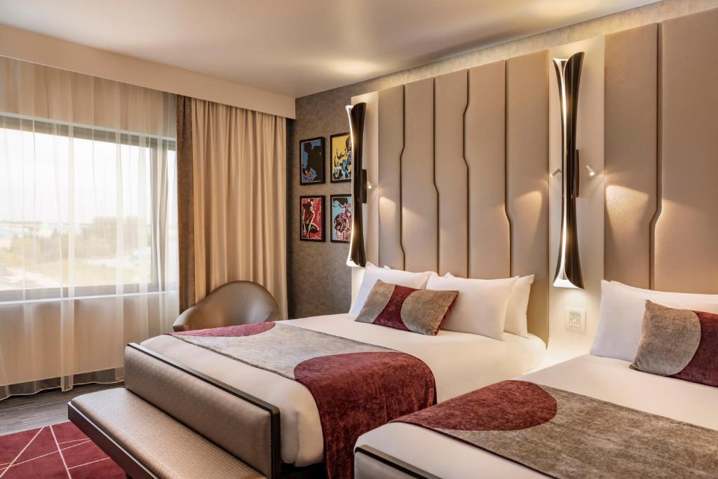 Disney Hotel New York - The Art of Marvel - Booking