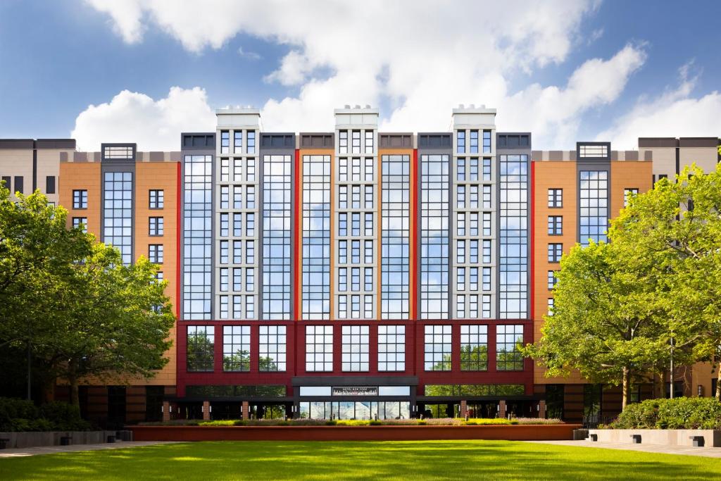 Disney Hotel New York - The Art of Marvel - Booking