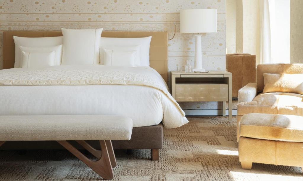 Le Cheval Blanc Paris - Booking