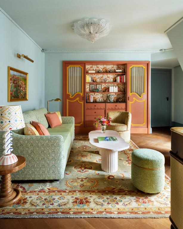 Le Grand Mazarin - Booking