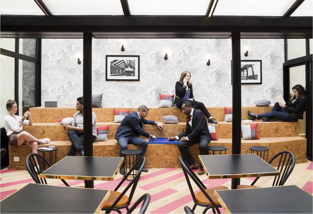 Hotel Izzy by HappyCulture	