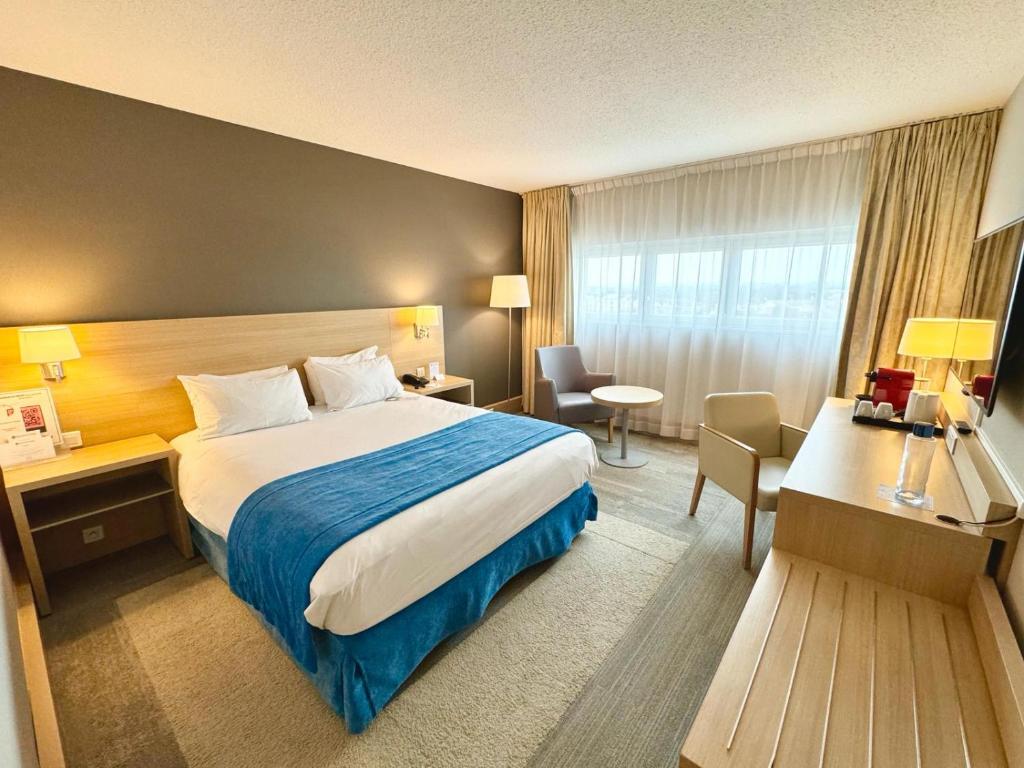 Best Western Plus Paris Orly Airport