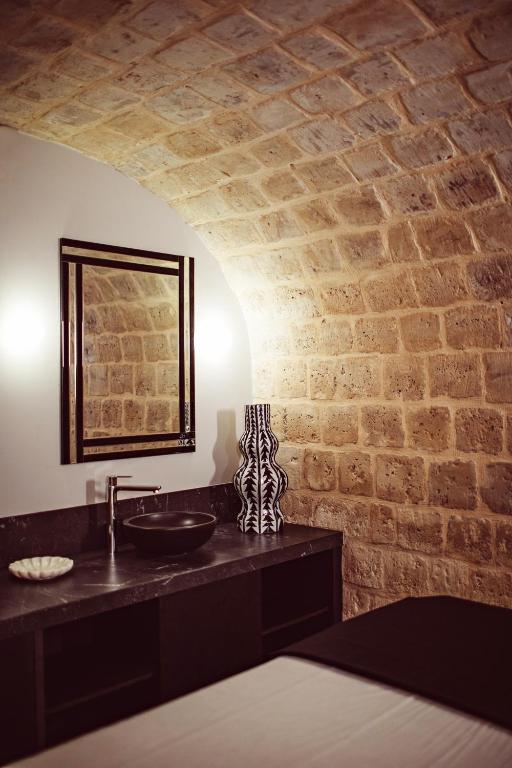 Monsieur George Hotel & Spa - Champs-Elysées