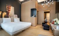 Le Cinq Codet - Booking