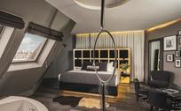 Legend Hotel Paris - Booking