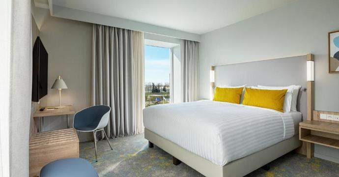 Courtyard by Marriott Paris Charles de Gaulle Central Airport