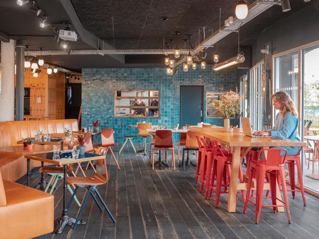 Eklo Paris Roissy CDG Airport