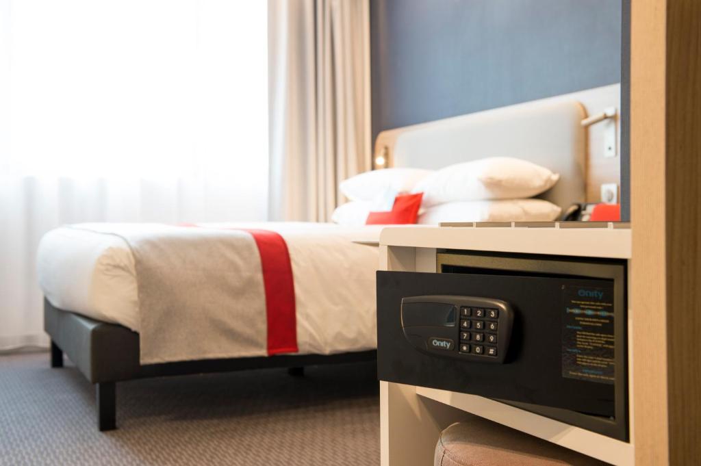 Holiday Inn Express - Paris - CDG Airport, an IHG Hotel