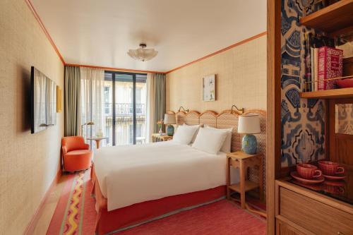 La Fantaisie - Booking