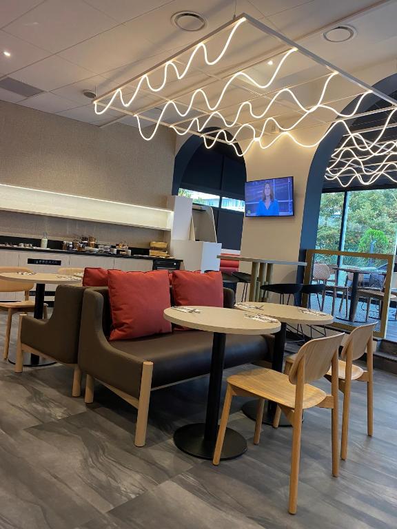 ibis Styles Paris Porte de Versailles - Mairie d'Issy