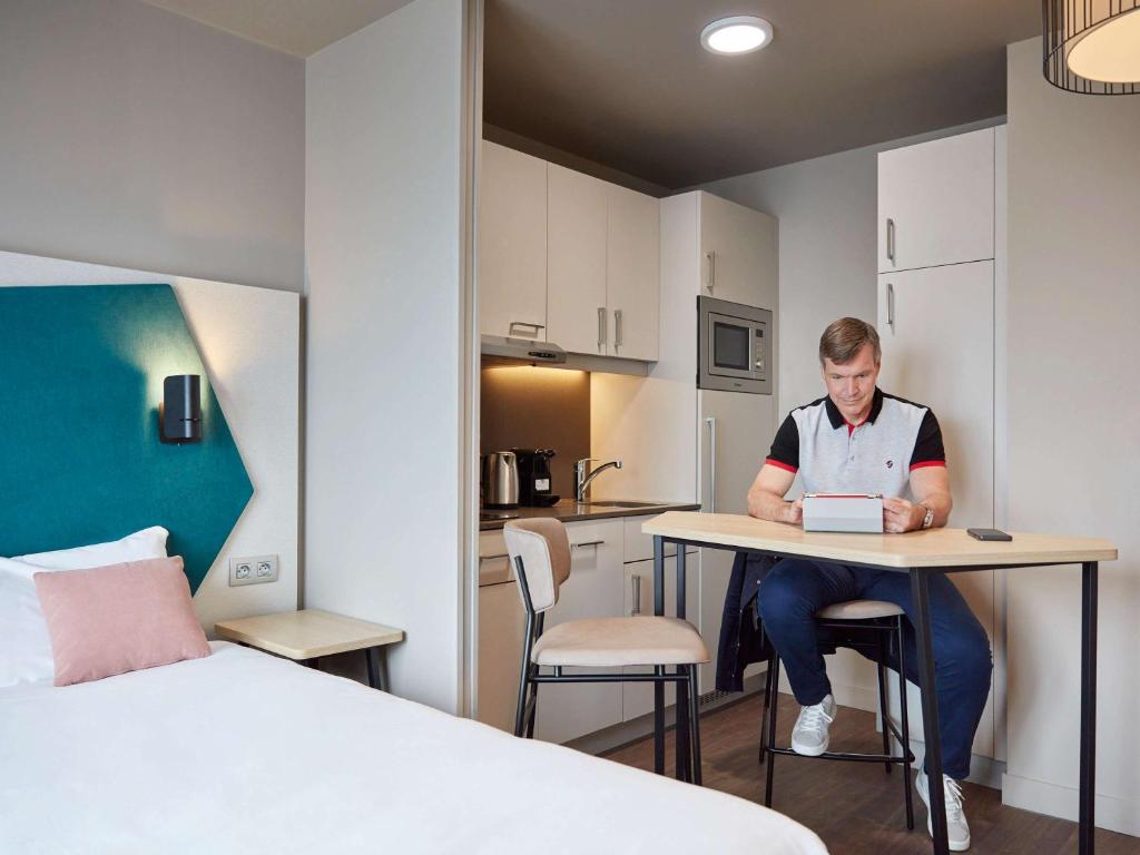 Aparthotel Adagio Paris Suresnes Longchamp