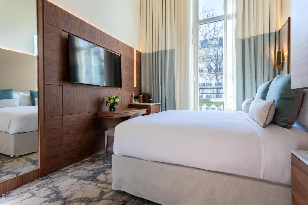 InterContinental Paris Champs Elysées Etoile, an IHG Hotel