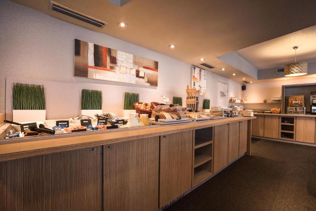 Hôtel Kyriad Le Bourget Centre - Parc Des Expositions