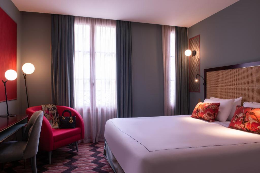 Mom’Art Hotel Paris - Booking