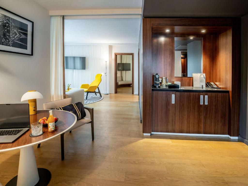 Molitor Hotel & Spa Paris MGallery Collection