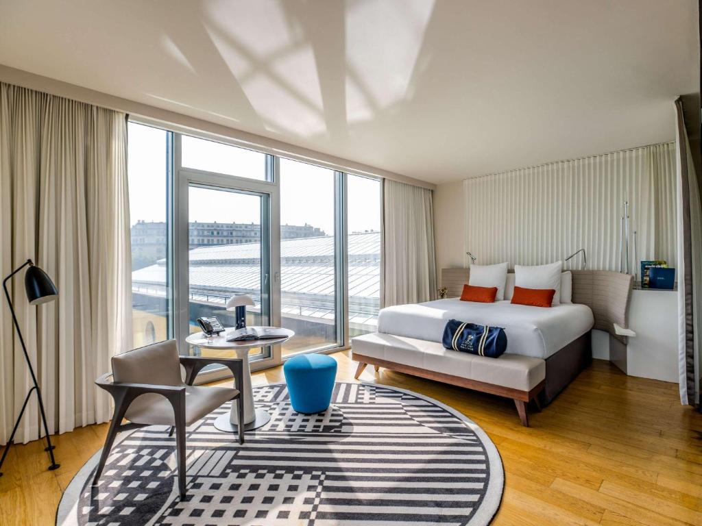 Molitor Hotel & Spa Paris MGallery Collection