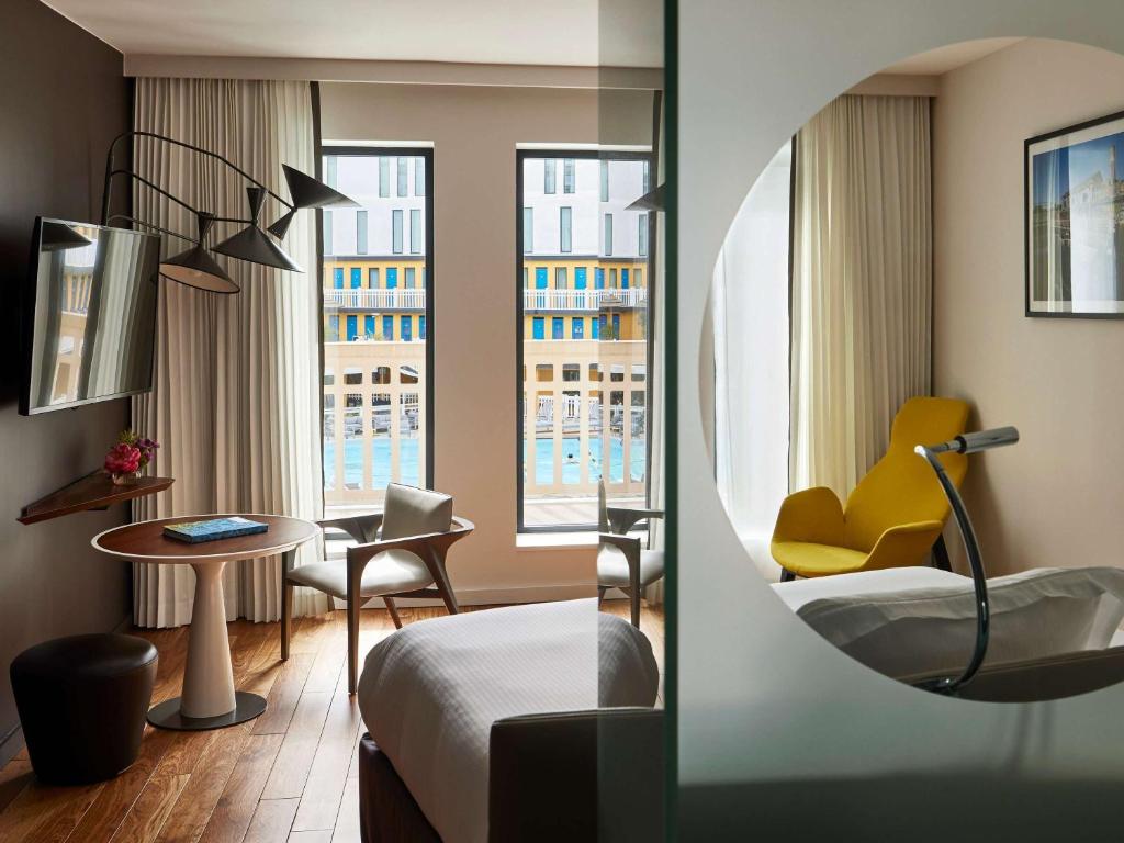 Molitor Hotel & Spa Paris MGallery Collection
