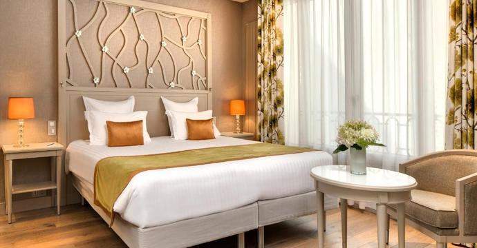 Hôtel Rochester Champs Elysées
