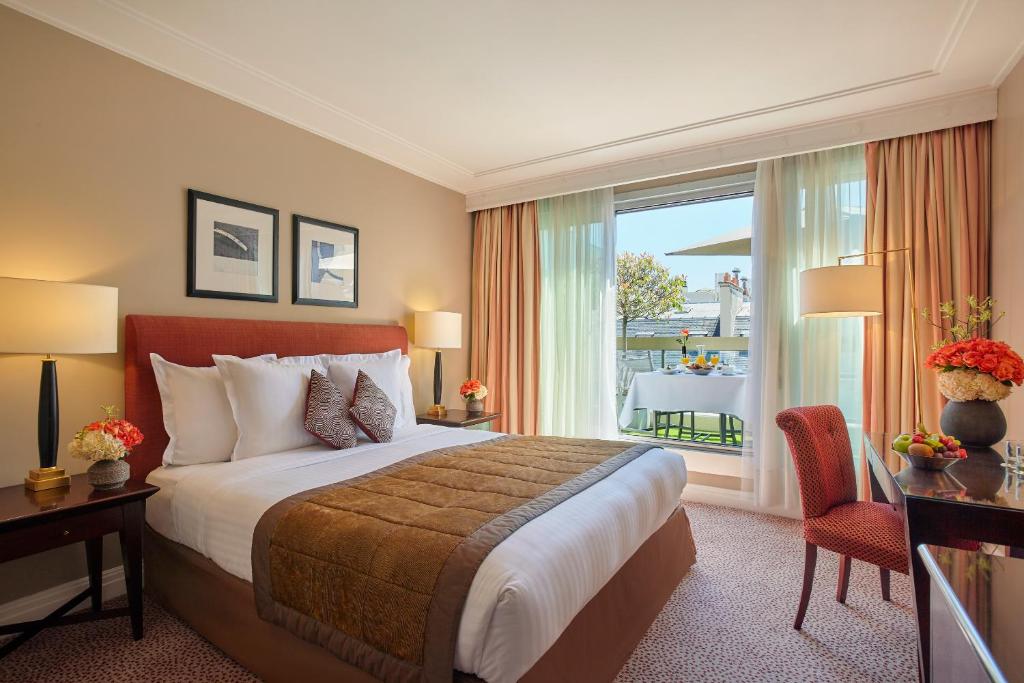 Warwick Champs Elysées Paris